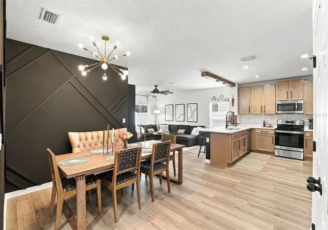 Photo 3 of Single family home for sale at 5501 Sabal Dr, Saint Cloud, FL 34771 | MLS# A4699712 | Listing updated on 2026-10-25