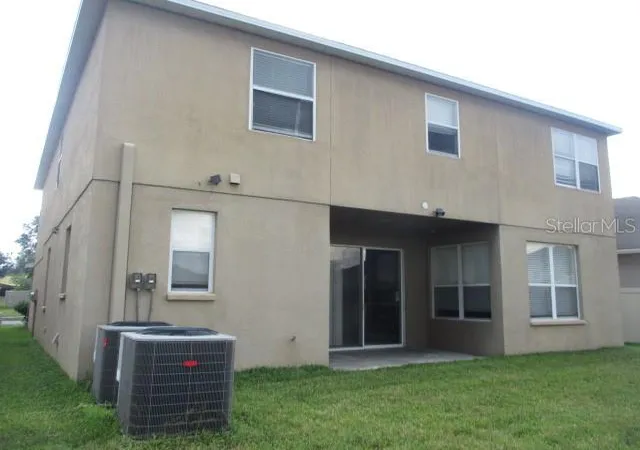 Photo 3 of Sale Pending at 20123 Still Wind Dr, Tampa, FL 33647 | MLS# TB8528321 | Listing updated on 2026-08-28