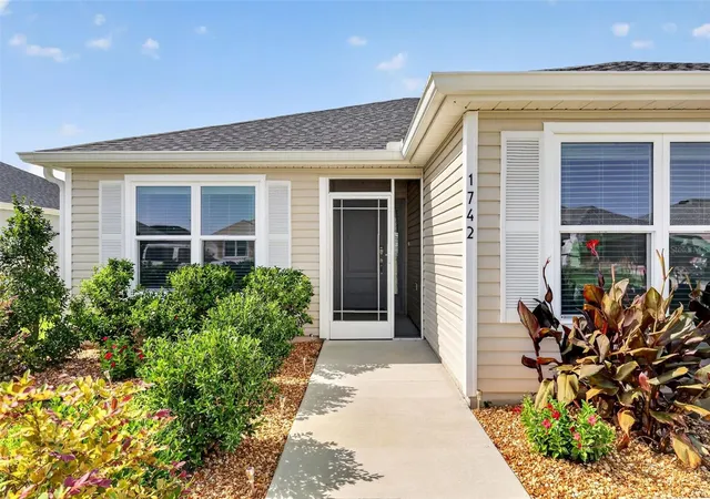 50th image of 1742 James Gray St, The Villages, FL 34762 | MLS# G5114943