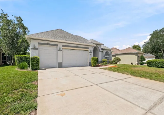 3rd image of 8722 Mississippi Run, Brooksville, FL 34613 | MLS# O6424358