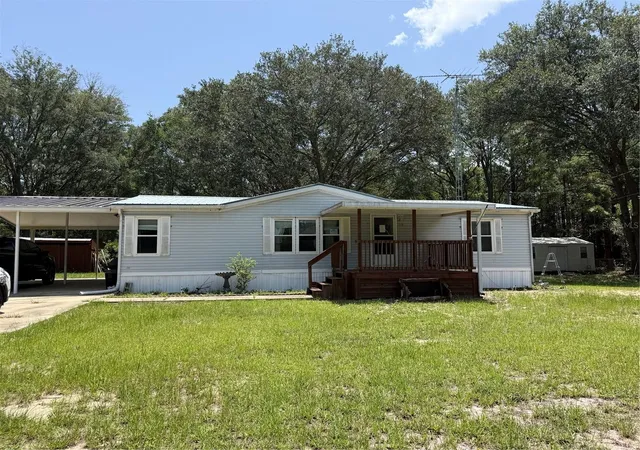 1st image of 726 Guy Ave, Interlachen, FL 32148 | MLS# OM728311