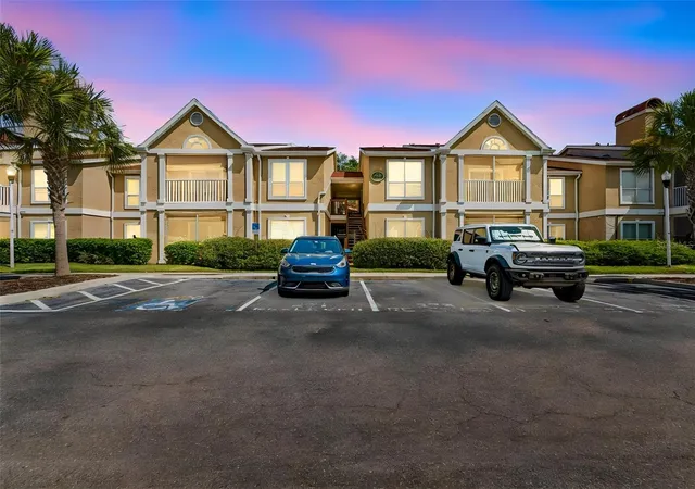 Photo 1 of Condo for sale at 9481 Highland Oak Dr #814, Tampa, FL 33647 | MLS# TB8528340 | Listing updated on 2026-08-24
