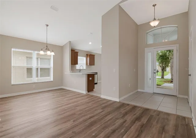 4th image of 2313 Lawrence Hall St, Ruskin, FL 33570 | MLS# TB8528342