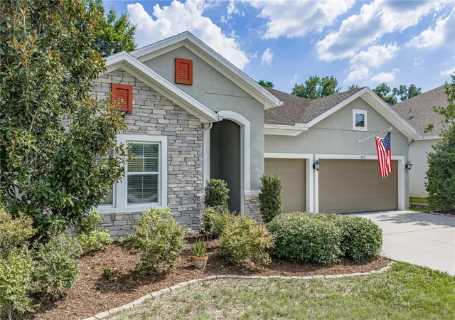 5th image of 1017 Tracey Ann Loop, Seffner, FL 33584 | MLS# TB8528348