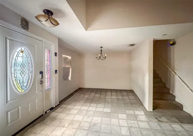Photo 3 of Single family home for sale at 122 Flatfish Ct, Kissimmee, FL 34759 | MLS# L4963439 | Listing updated on 2026-10-22