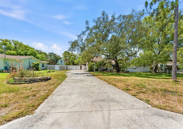 4th image of 670 Sparrow Ave, Palm Harbor, FL 34683 | MLS# TB8528356