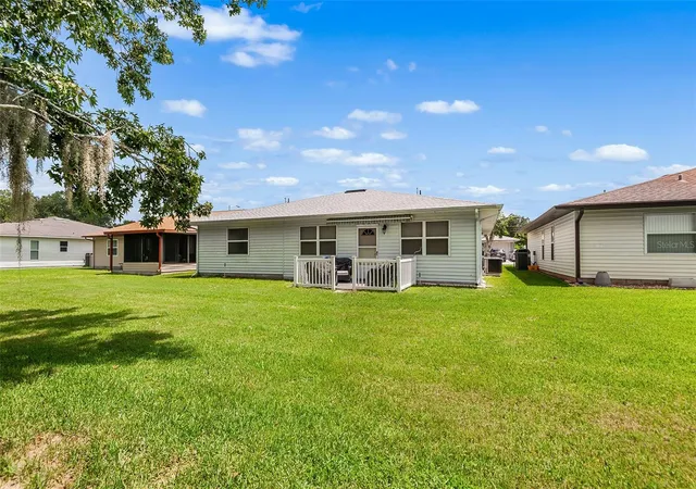Photo 4 of Single family home for sale at 4976 Pleasant Holw Trl, Lakeland, FL 33811 | MLS# L4963440 | Listing updated on 2026-10-24