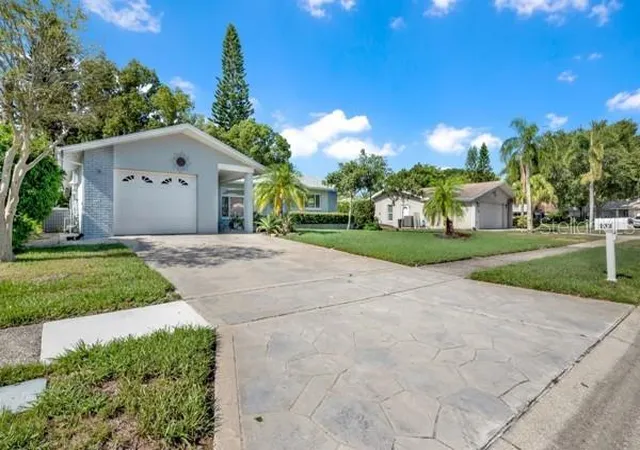 2nd image of 133 Stafford Cir, Palm Harbor, FL 34684 | MLS# TB8528365