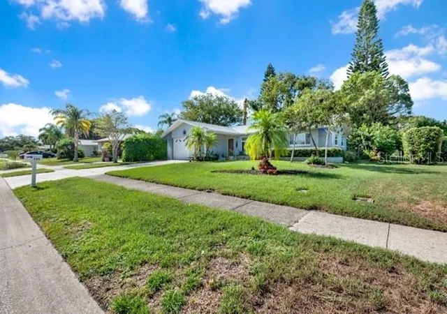 3rd image of 133 Stafford Cir, Palm Harbor, FL 34684 | MLS# TB8528365
