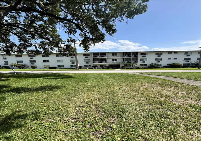 Photo 1 of Condo for sale at 1700 6th Street Nw #A38, Winter Haven, FL 33881 | MLS# L4963441 | Listing updated on 2026-07-29