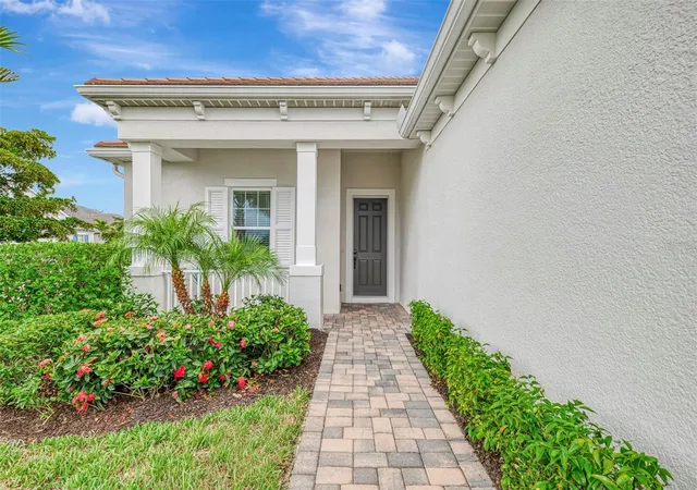 Photo 2 of Single family home for sale at 12365 Vieste Ct, Venice, FL 34293 | MLS# N6145000 | Listing updated on 2026-10-08