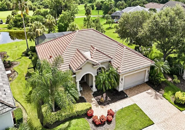 Photo 4 of Single family home for sale at 5236 Pine Shadow Ln, North Port, FL 34287 | MLS# N6145001 | Listing updated on 2026-08-21