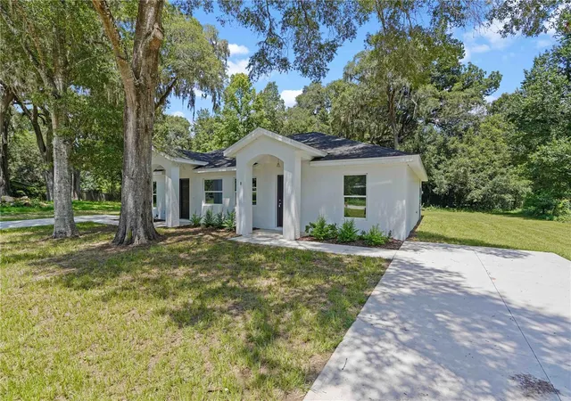 1st image of 607 Se 4Th Dr #B, Williston, FL 32696 | MLS# OM728318