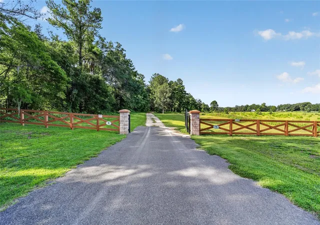 3rd image of 15020 W Hwy 328, Ocala, FL 34482 | MLS# OM728319