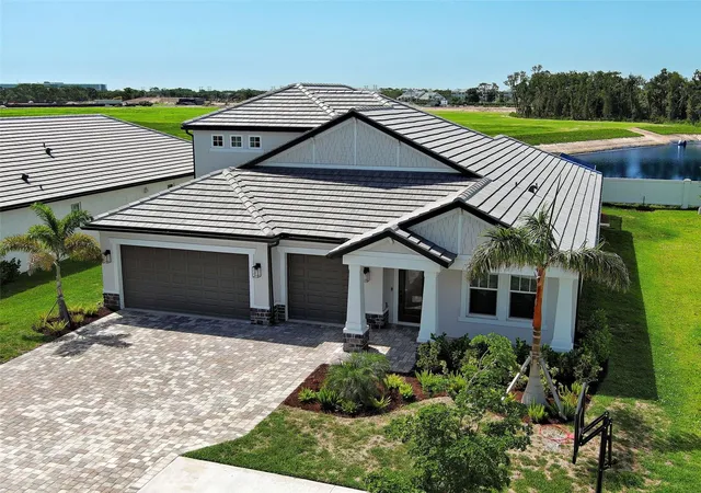 Photo 2 of Sale Pending at 1684 Lugano Cir, Nokomis, FL 34275 | MLS# N6145002 | Listing updated on 2026-09-26