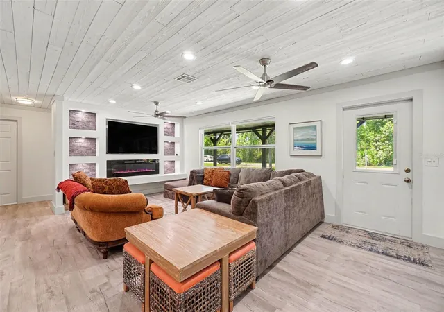 Photo 4 of Single family home for sale at 3728 Gasparilla St, Saint James City, FL 33956 | MLS# V4950163 | Listing updated on 2026-09-06