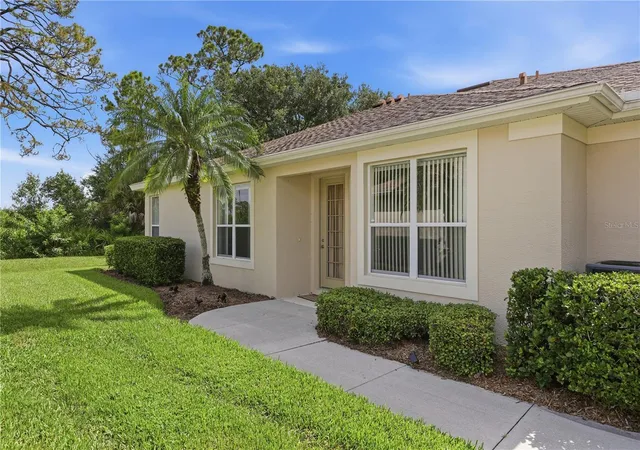 Photo 3 of Single family home for sale at 2462 Magnolia Cir, North Port, FL 34289 | MLS# A4699728 | Listing updated on 2026-08-09