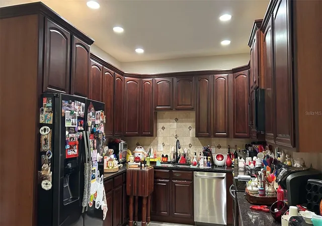 Photo 3 of Townhouse for sale at 17334 Promenade Dr, Clermont, FL 34711 | MLS# O6424398 | Listing updated on 2026-08-03