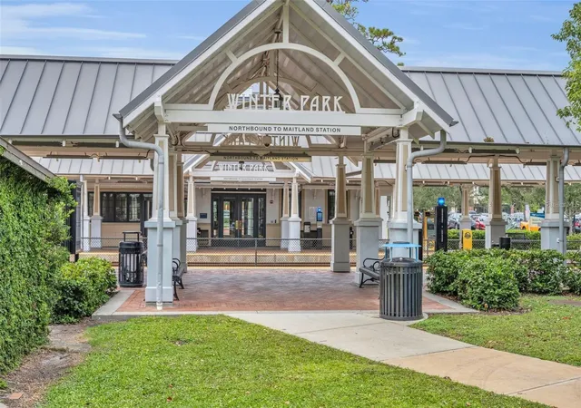 28th image of 786 Mcintyre Ave, Winter Park, FL 32789 | MLS# O6424399