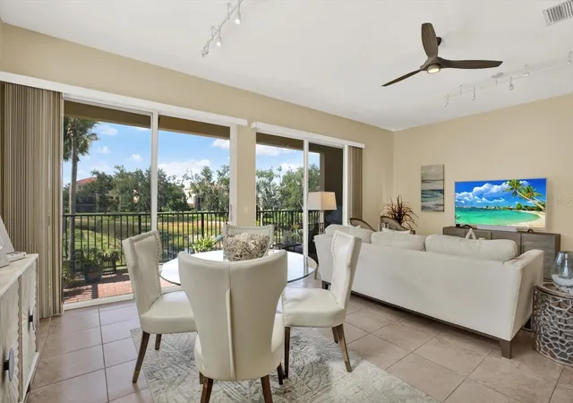 4th image of 1226 3Rd Street Cir E, Palmetto, FL 34221 | MLS# TB8528408