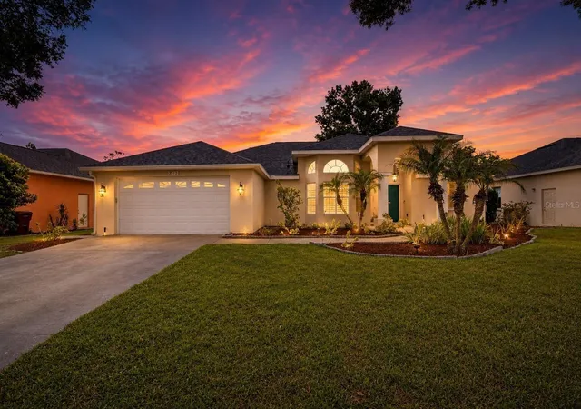 Photo 2 of Single family home for sale at 3212 Concord Way, Plant City, FL 33566 | MLS# TB8528409 | Listing updated on 2026-10-02