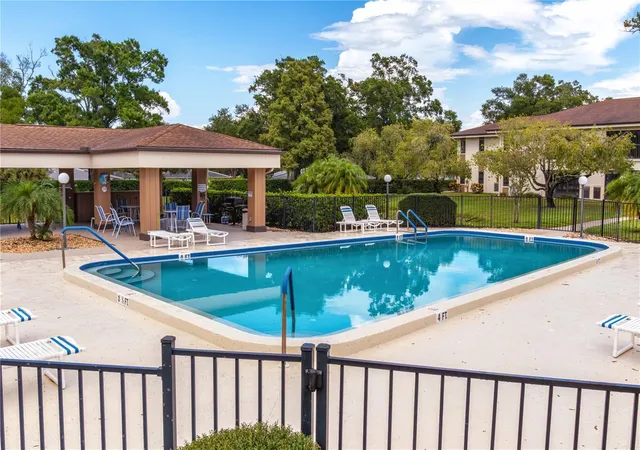 2nd image of 2700 Nebraska Ave, PALM HARBOR, FL 34684