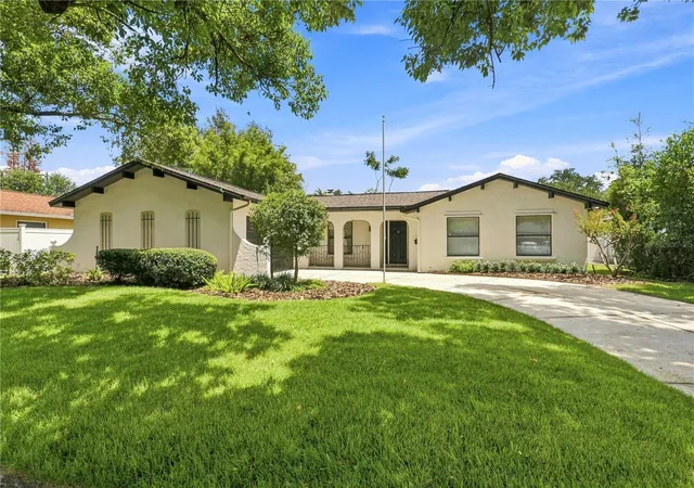 Photo 1 of Single family home for sale at 724 Monmouth Way, Winter Park, FL 32792 | MLS# O6424409 | Listing updated on 2026-09-08