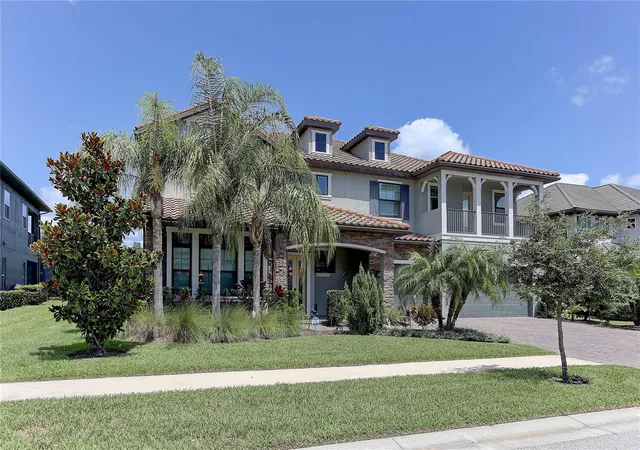 Photo 4 of Single family home for sale at 18014 Woodland View Dr, Lutz, FL 33548 | MLS# TB8528425 | Listing updated on 2026-10-08