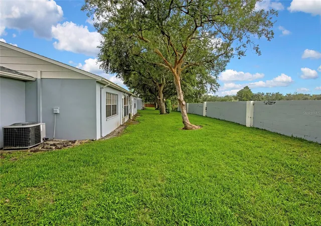 4th image of 8801 Manos Cir, NEW PORT RICHEY, FL 34655