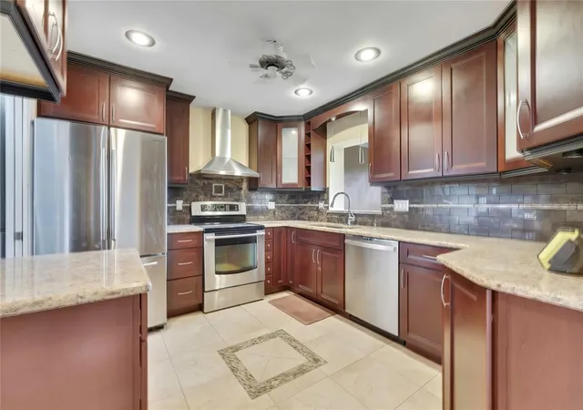 5th image of 8801 Manos Cir, NEW PORT RICHEY, FL 34655