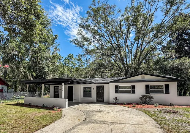 Single family home for sale at 2532 NE 13th Avenue, GAINESVILLE, FL 32641 | MLS# O6424421