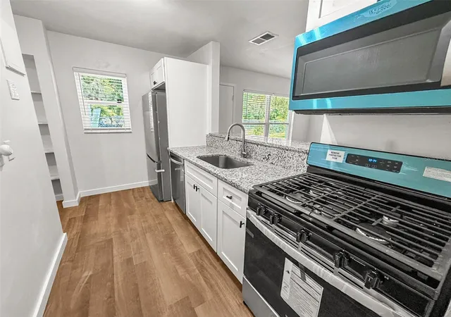 Photo 4 of Single family home for sale at 2532 NE 13th Avenue, Gainesville, FL 32641 | MLS# O6424421 | Listing updated on 2026-09-13