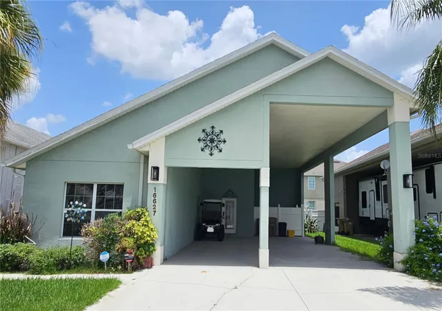 Homes for sale in Clermont, FL | 16627 Citrus Pkwy, Clermont, FL 34714 | MLS# S5153567