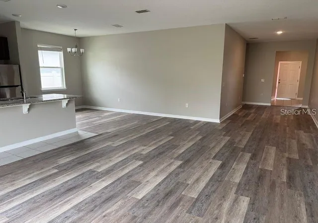 Photo 3 of Single family home for sale at 3345 Curlew Ave, Leesburg, FL 34748 | MLS# O6424428 | Listing updated on 2026-10-15