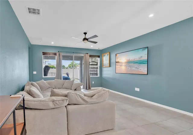 5th image of 2203 Garden Belle Dr, Clermont, FL 34711 | MLS# O6424433