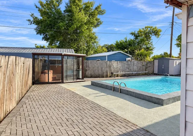 Photo 4 of Single family home for sale at 7917 Rideout Rd, Tampa, FL 33619 | MLS# TB8528449 | Listing updated on 2026-09-15