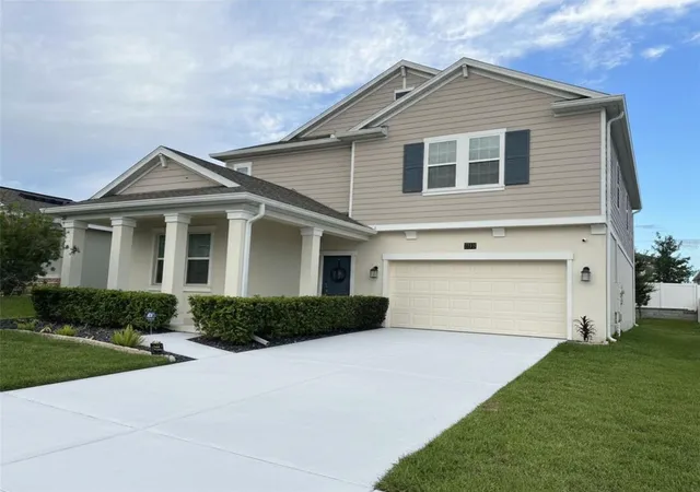 Photo 4 of Single family home for sale at 1919 Perch Hammock Loop, Groveland, FL 34736 | MLS# O6424440 | Listing updated on 2026-10-17