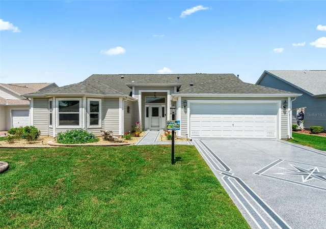 Photo 3 of Single family home for sale at 17946 Se 87th Melrose Ct, The Villages, FL 32162 | MLS# G5114963 | Listing updated on 2026-09-15