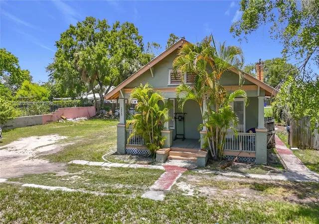 1st image of 2020 Davis St, Tampa, FL 33605 | MLS# TB8528459