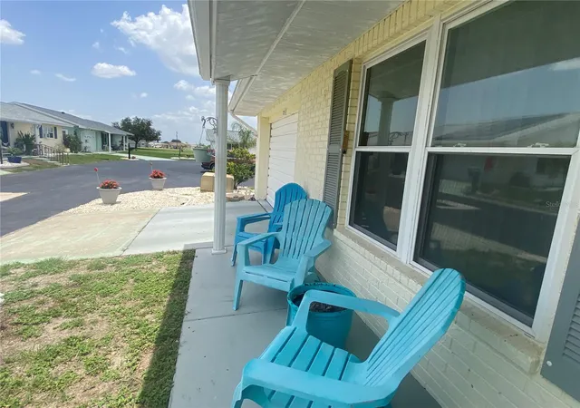 2nd image of 703 Huxley Pl, Sun City Center, FL 33573 | MLS# TB8528462