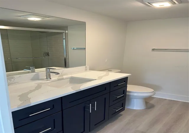 Listing Photo 5 - Condo for sale in building located at 4520 Overlook Dr Ne, ST PETERSBURG, FL 33703 - Unit #132