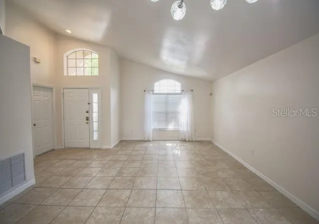 5th image of 419 Buckingham Cir, Davenport, FL 33897 | MLS# S5153575