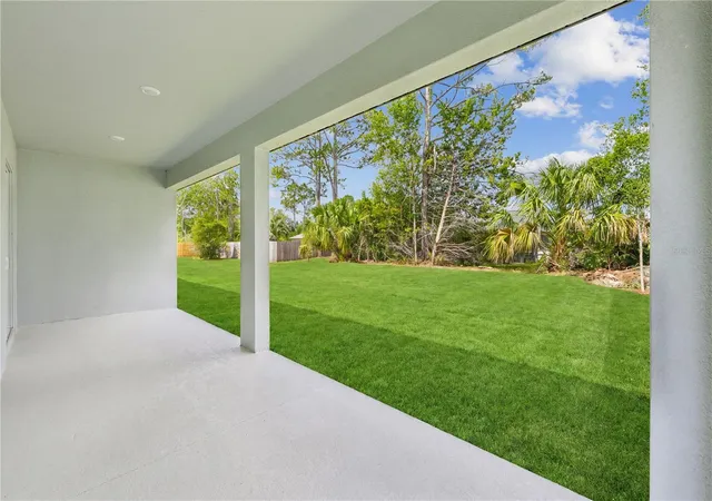 Photo 16 of Single family home for sale at 8 Renfro Ln, Palm Coast, FL 32164 | MLS# FC319905 | Listing updated on 2026-09-02