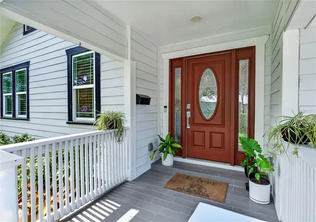 Photo 2 of Single family home for sale at 2028 Illinois St, Orlando, FL 32803 | MLS# A4699741 | Listing updated on 2026-10-04
