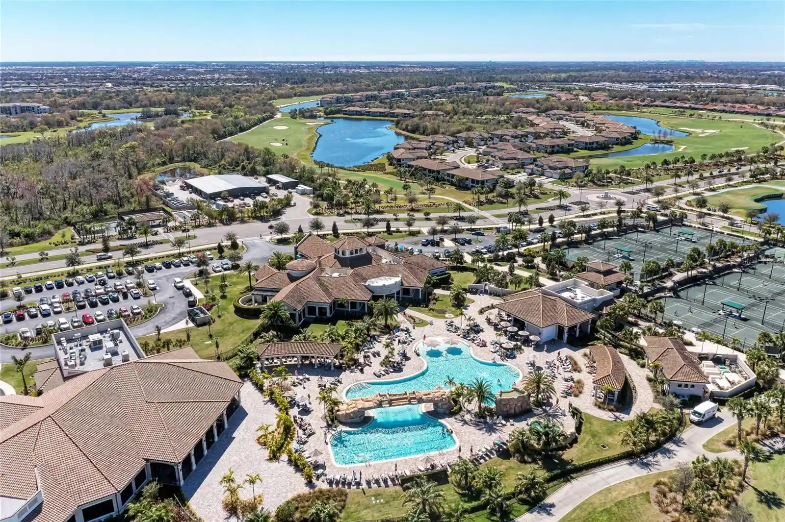 Listing Photo 57 - Condo for sale in 18008 Gawthrop Dr located at 18008 Gawthrop Dr, LAKEWOOD RANCH, FL 34211 - Unit #302
