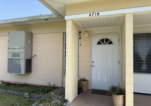 1st image of 4719 Club Cir, Lake Wales, FL 33854 | MLS# L4963445
