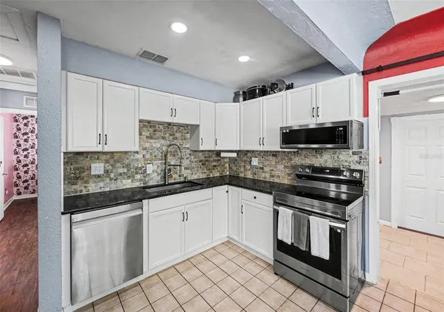 Photo 3 of Single family home for sale at 3719 39th Street N, Saint Petersburg, FL 33713 | MLS# TB8528485 | Listing updated on 2026-10-15