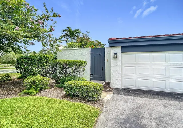 4th image of 780 Sarabay Rd #16, Osprey, FL 34229 | MLS# TB8528486