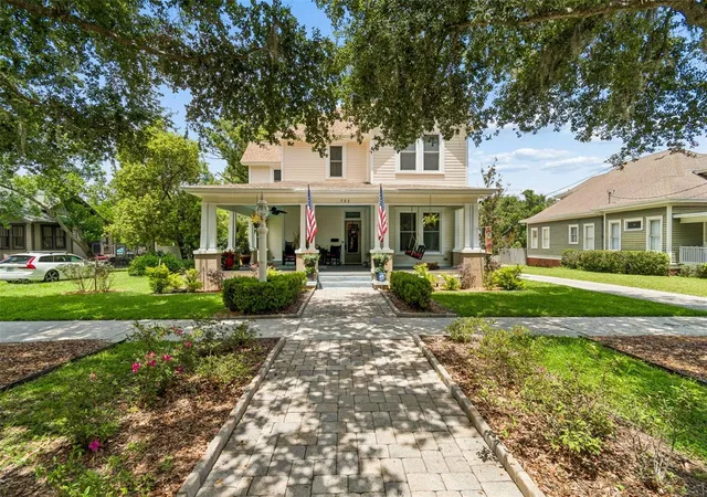 Photo 3 of Single family home for sale at 703 N Evers St, Plant City, FL 33563 | MLS# TB8528496 | Listing updated on 2026-09-20