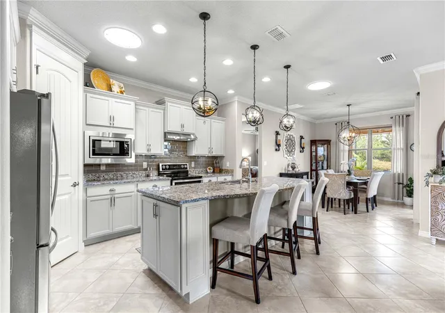 Photo 4 of Single family home for sale at 7762 SW 97th Circle, Ocala, FL 34481 | MLS# OM728331 | Listing updated on 2026-09-05
